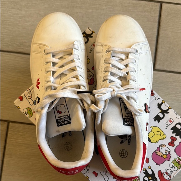 Adidas Stan Smith Sneakers Hello Kitty - Picture 2 of 6